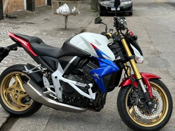 HONDA CB 1000R 